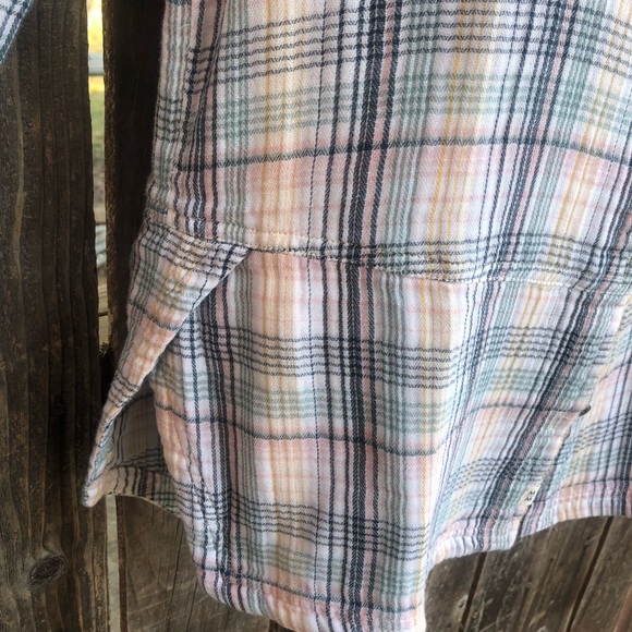 Melrose and Market • plaid shirt - Picture 4 of 7